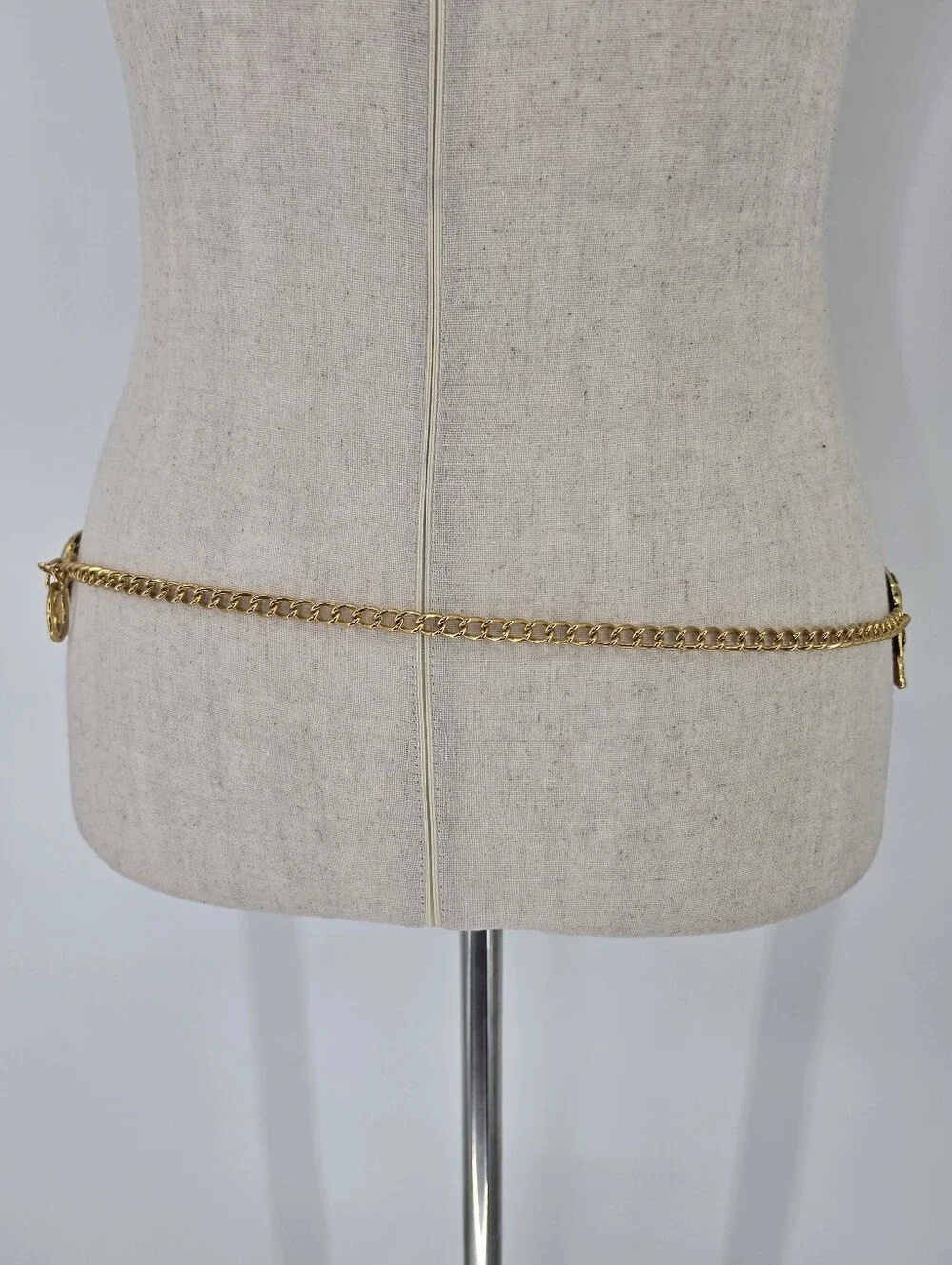 Vintage 1998 Elephant Chain Belt OS Gold Black Enamel Statement